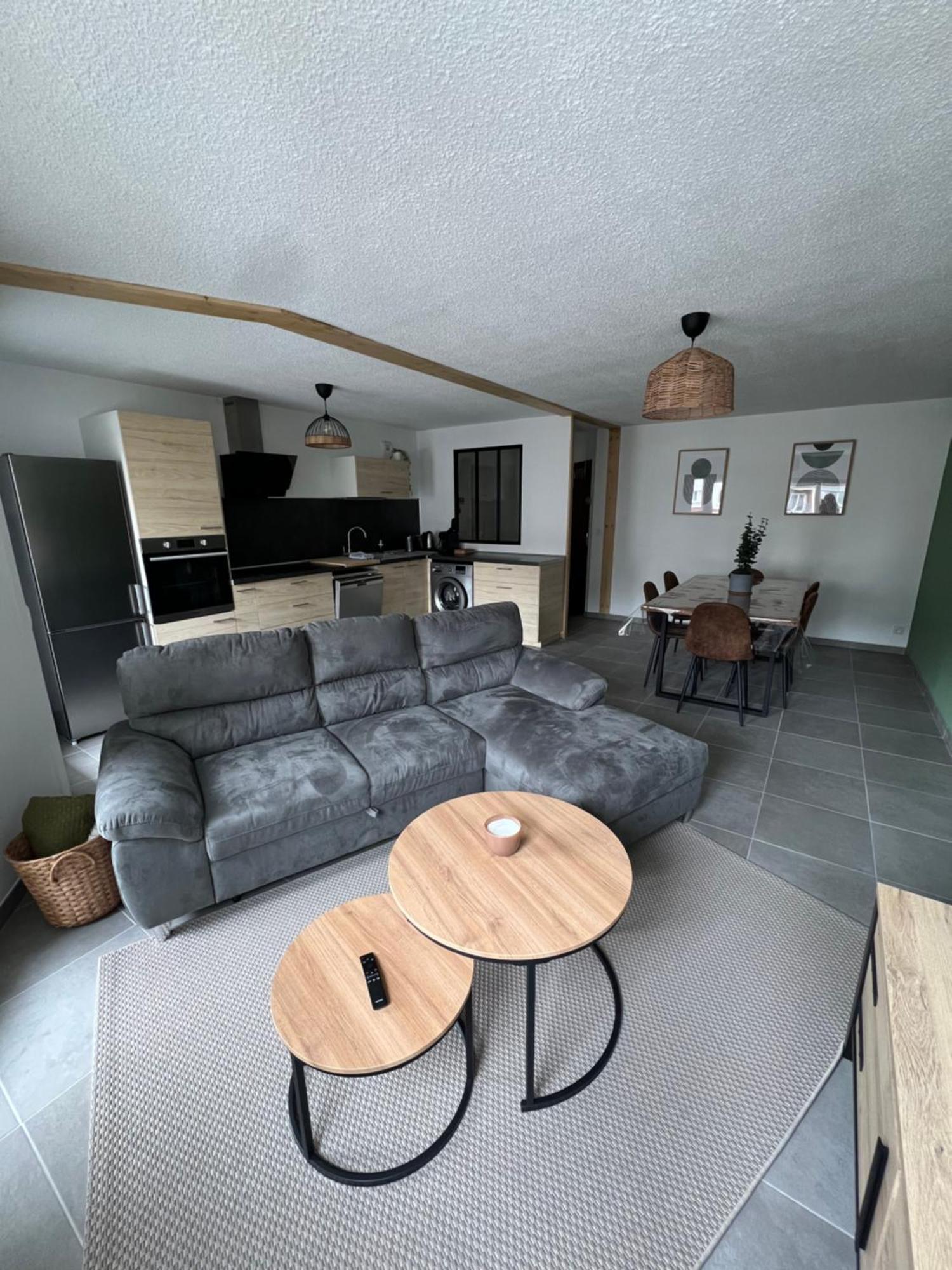 Spacieux Et Confortable - Centre Ville De Briancon - Serre-Chevalier - Garage Et Wifi Bagian luar foto